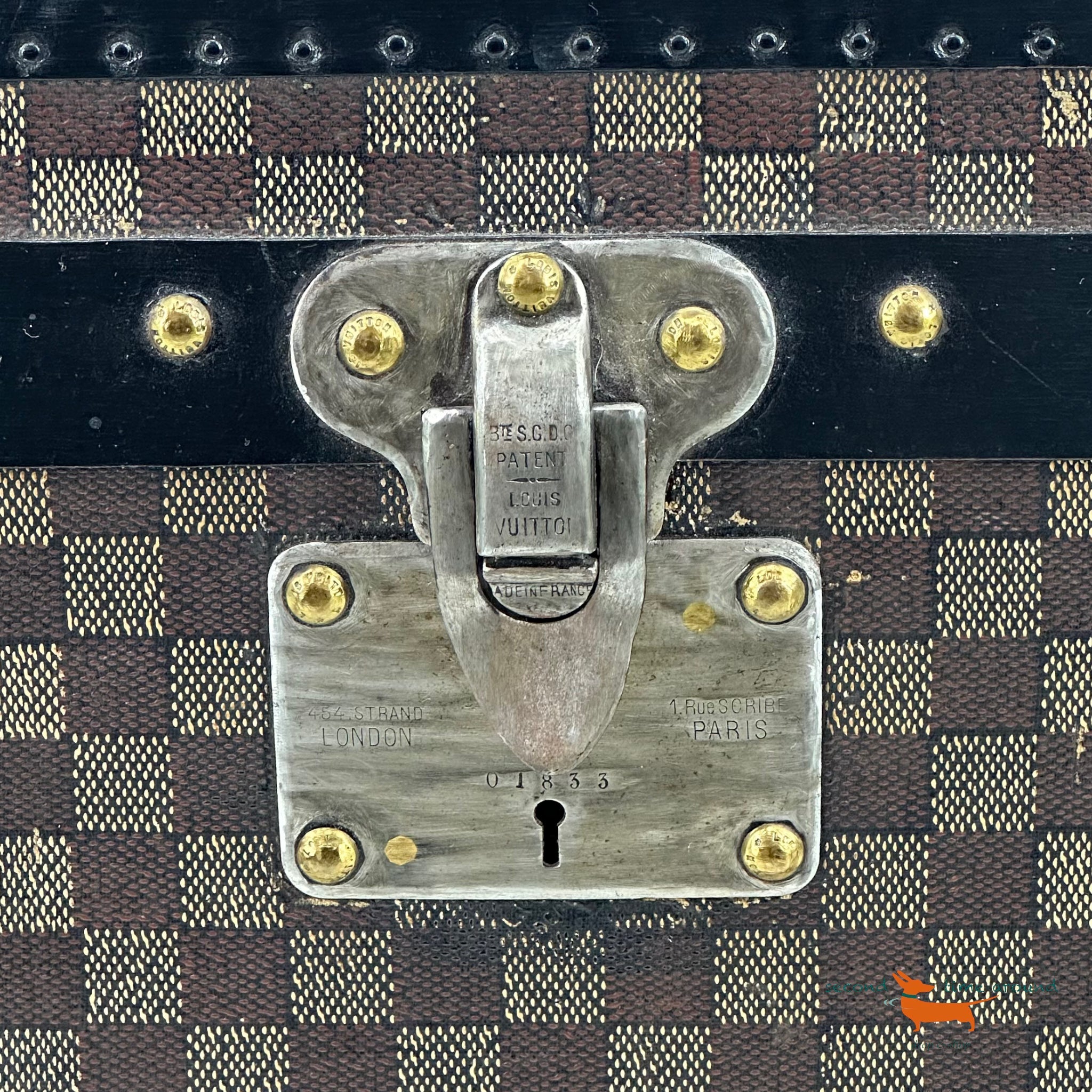 Louis Vuitton Man‘s Shirt Trunk from 1895