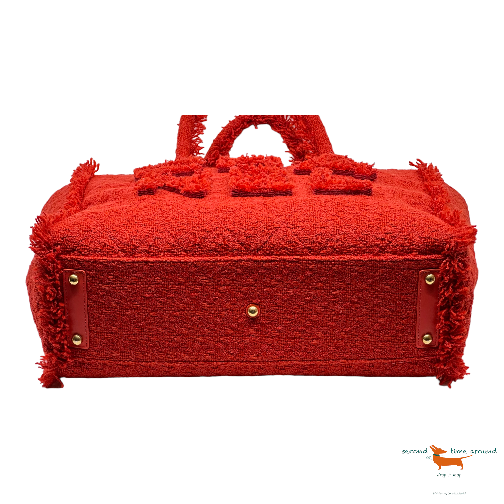 Chanel Giant Logo Einkaufstasche aus gestepptem Tweed Medium Bag