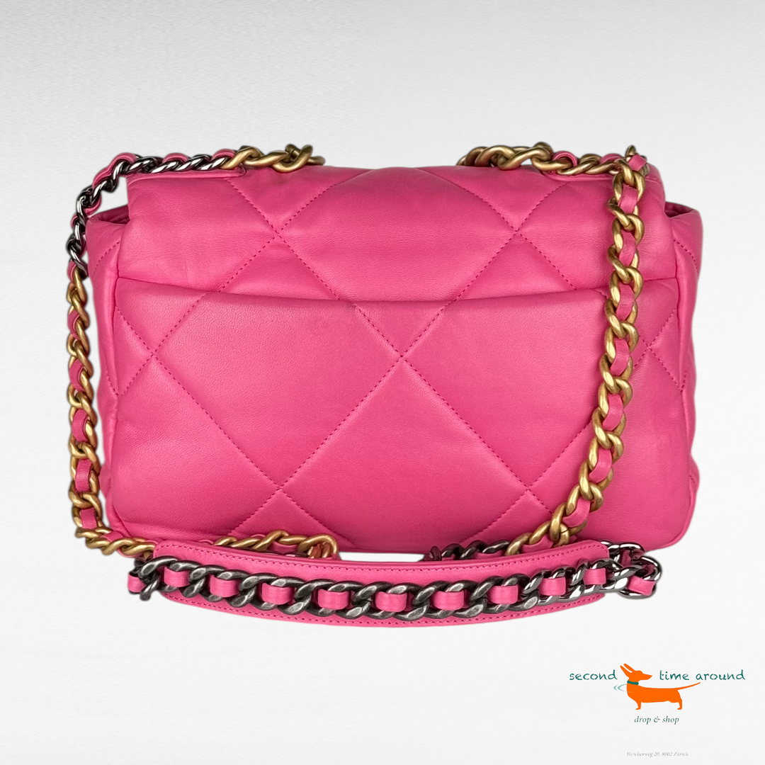 Chanel 19 Flip Bag