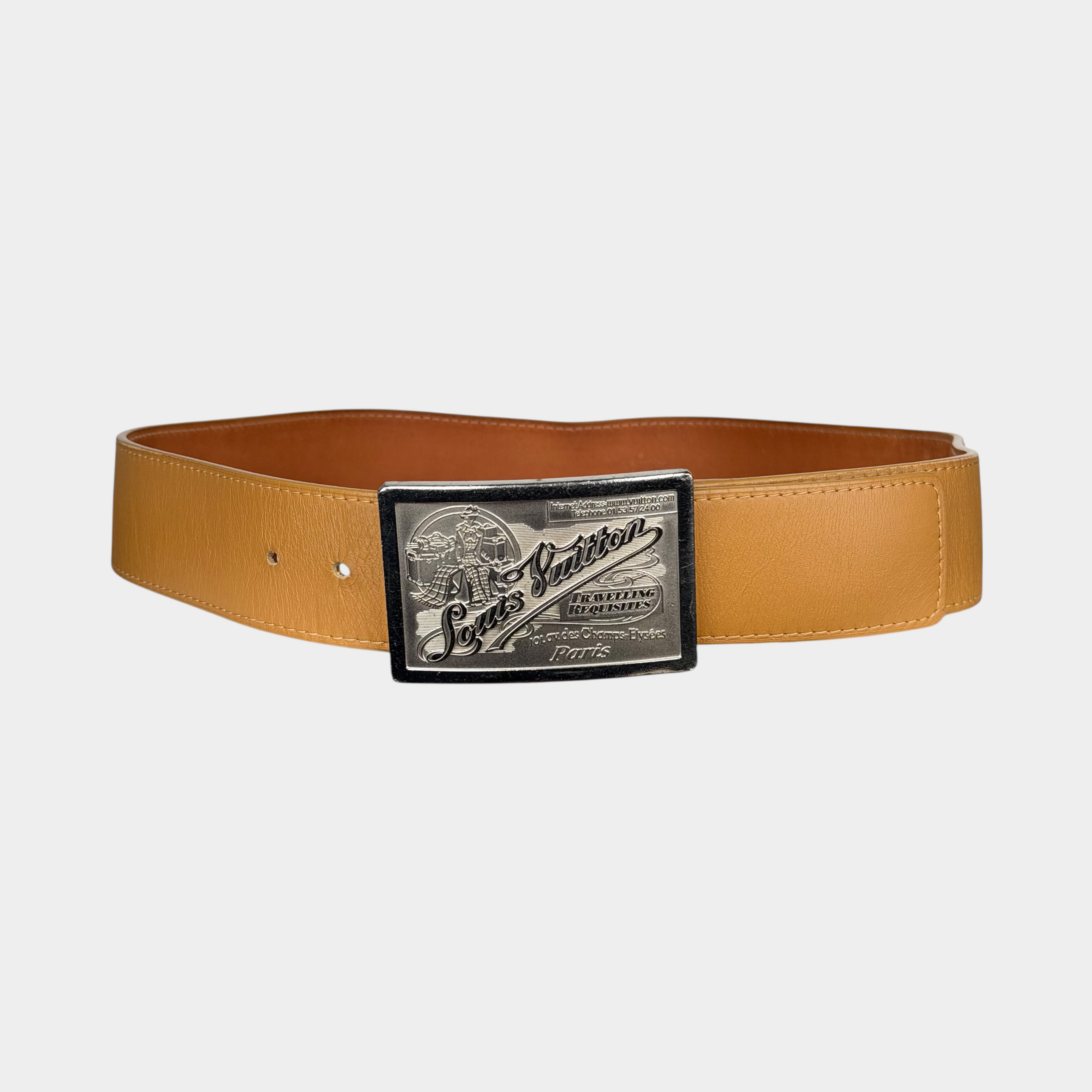 Louis Vuitton
 Travelling
 Props Belt