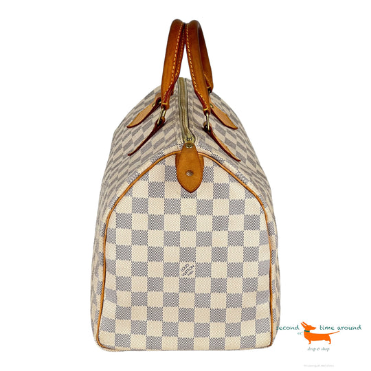 Louis Vuitton Speedy bag
