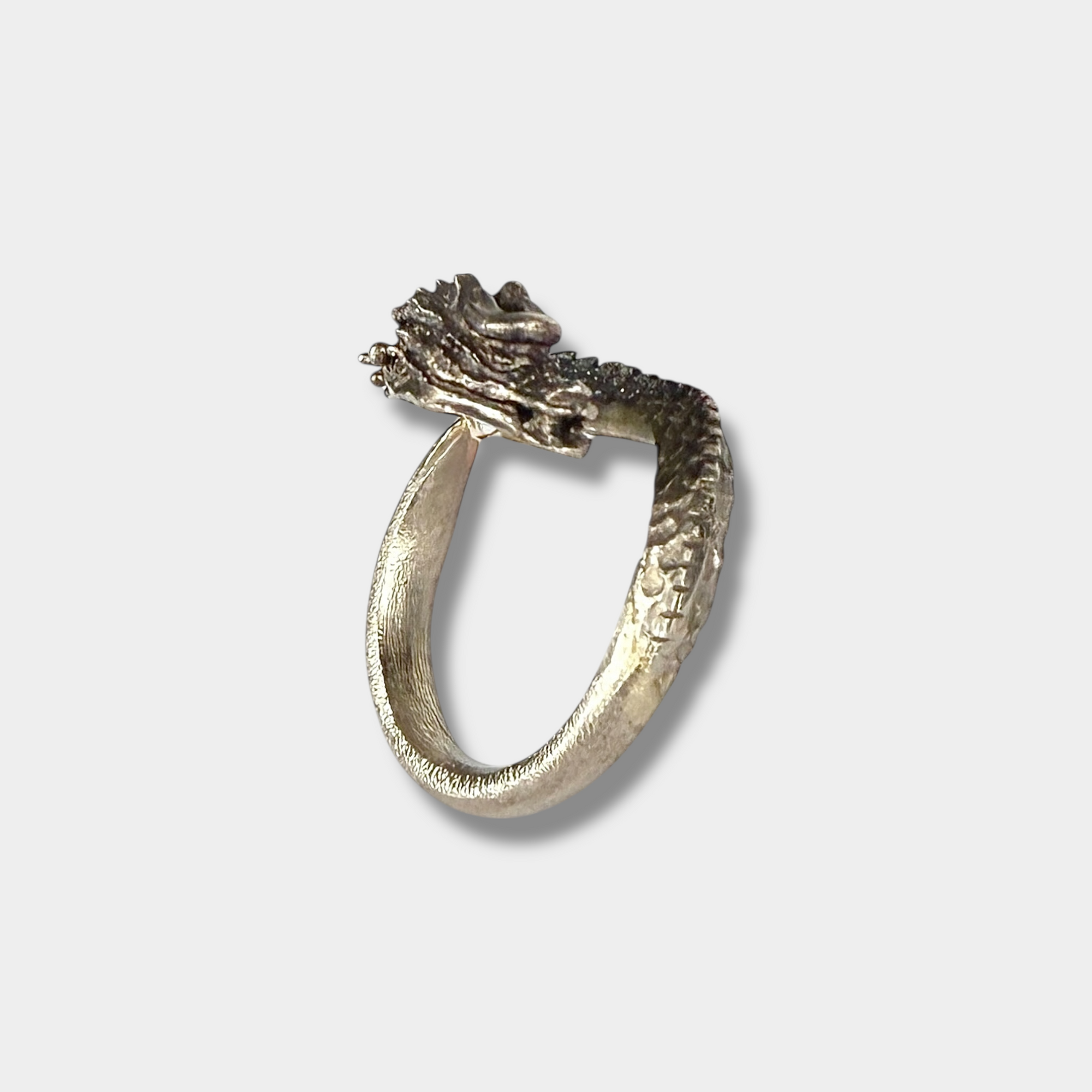 Les Millionaires Gold Ring