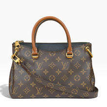 Louis Vuitton Pallas Bag