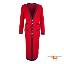 Chanel Long Cardigan Rouge en Cachemire avec Boutons Dorés