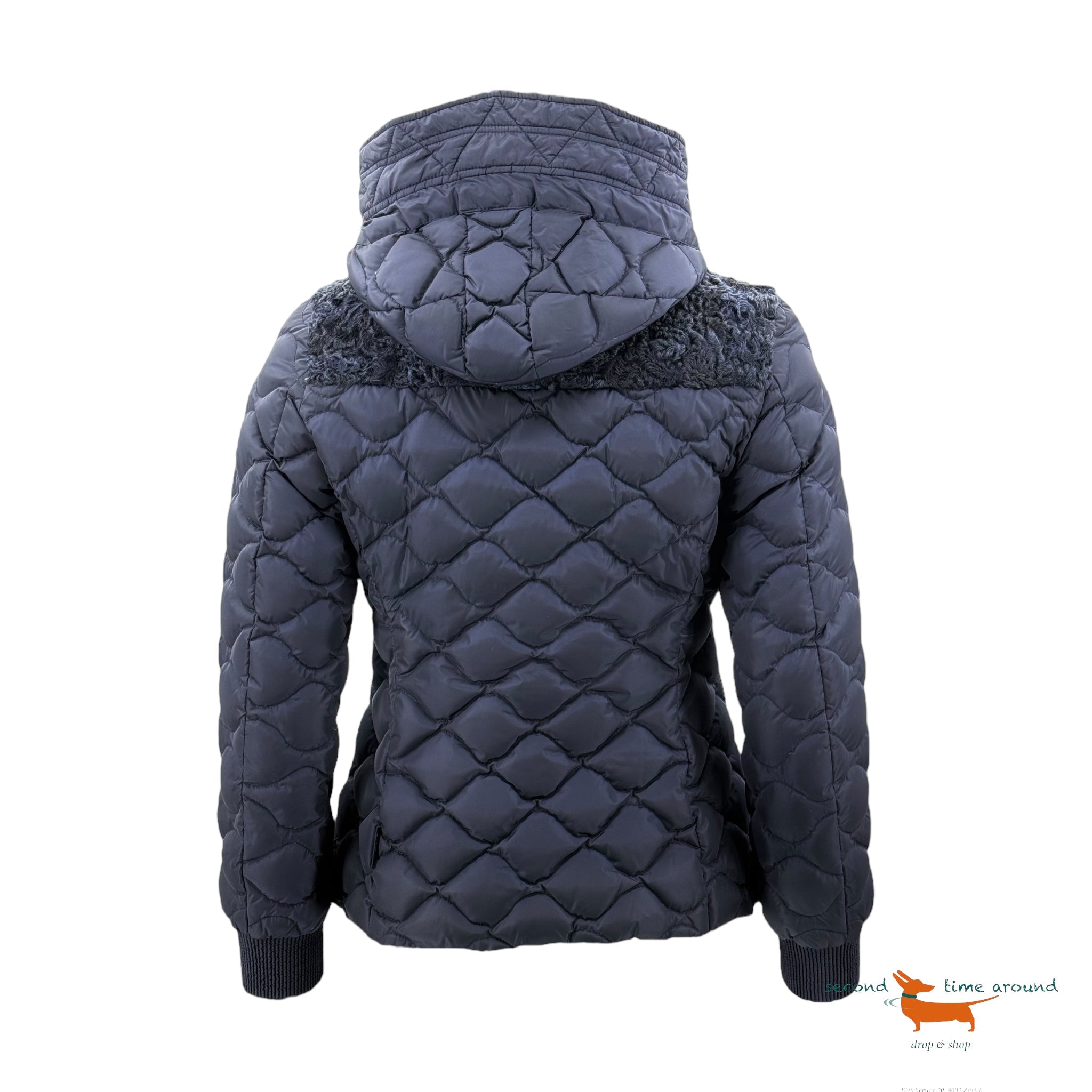 Moncler Down Jacket Haroue