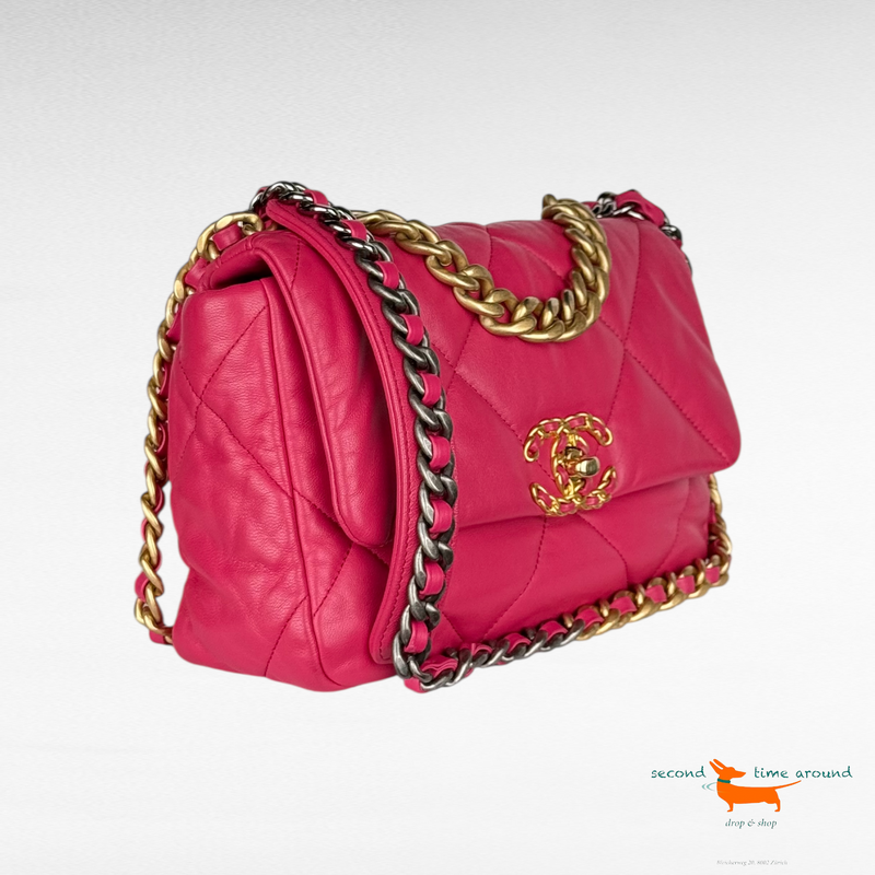 Chanel 19 Flip Bag