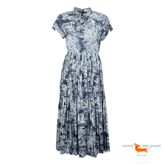 Christian Dior Mid-length Dress in Cotton Muslin with Wild Toile de Jouy Pattern in White and Blue