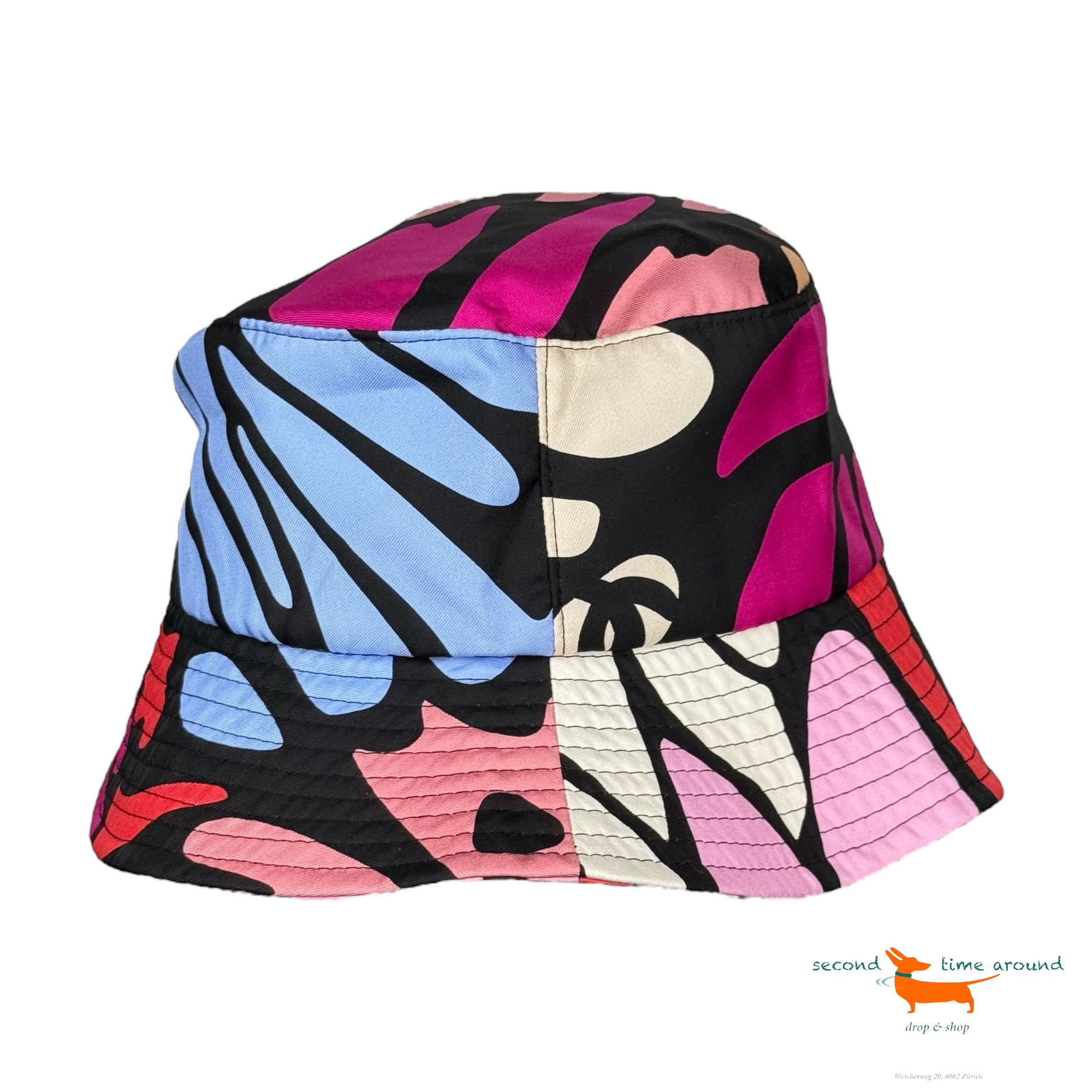 Chanel 2022 Bucket CC Hat with String in Silk