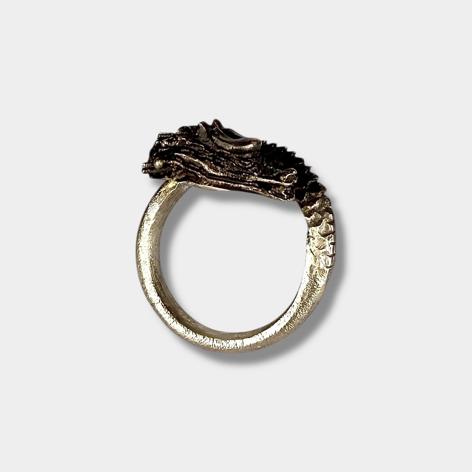 Les Millionaires Gold Ring