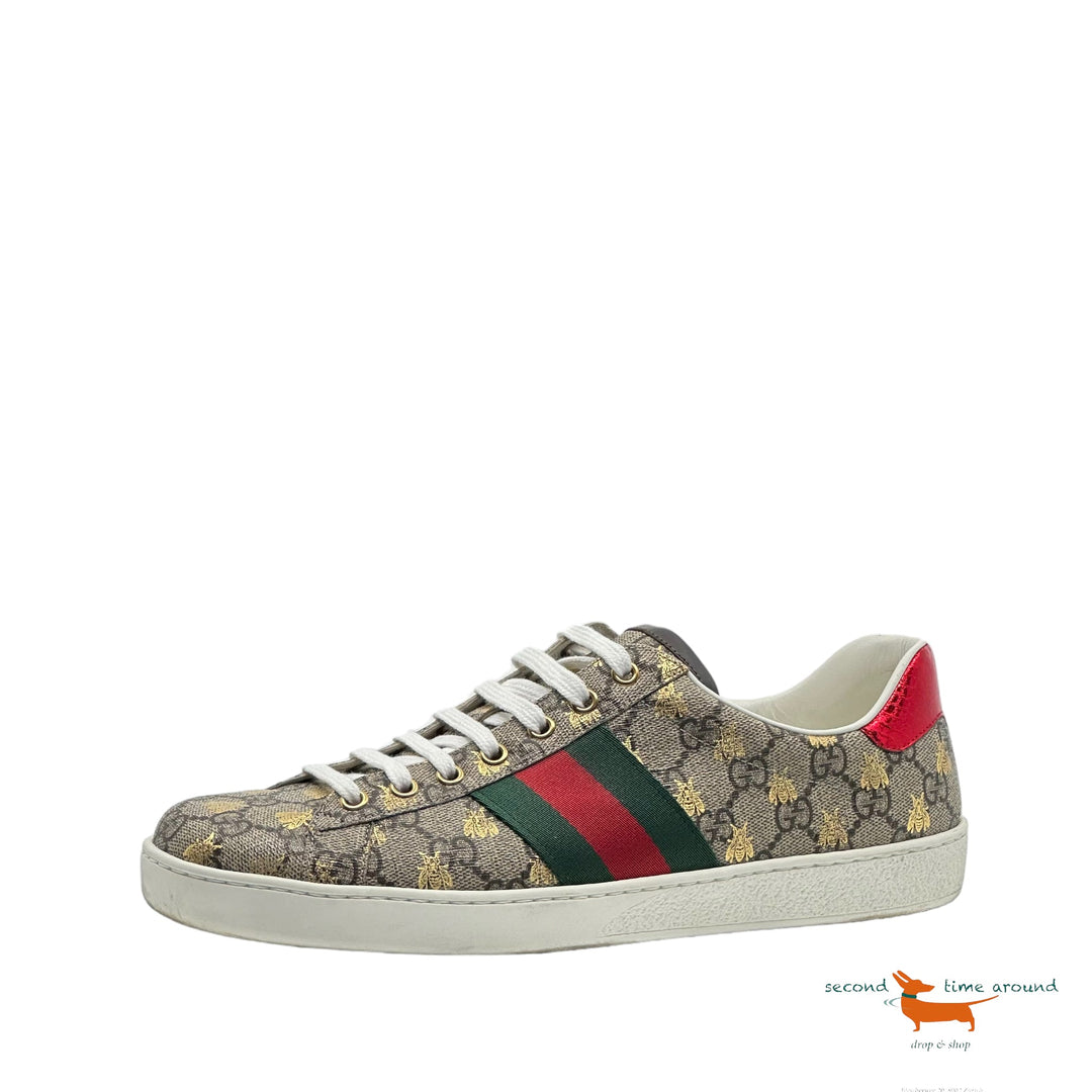 Gucci Ace Sneakers GG Supreme  with Bees