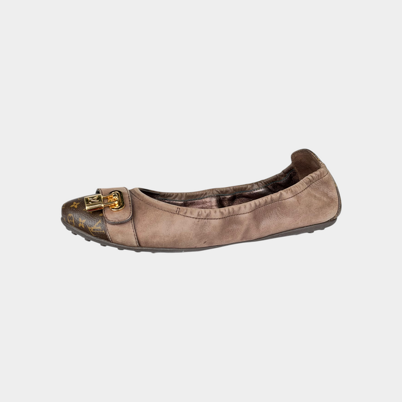 Louis Vuitton ballerinas