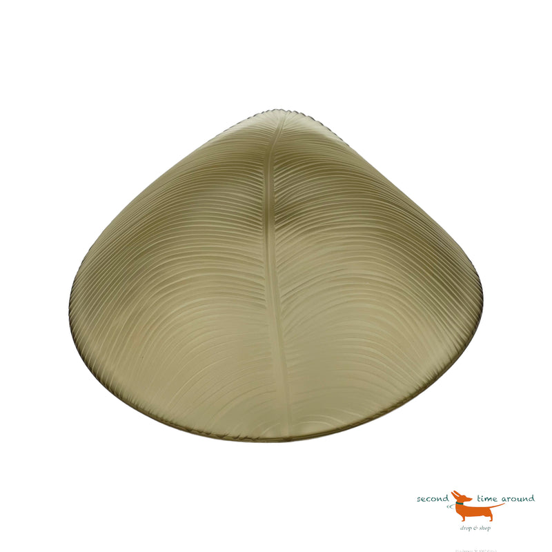 Armani Casa Leaf-shaped centrepiece made of Murano glass, entirely handmade, without using any moulds