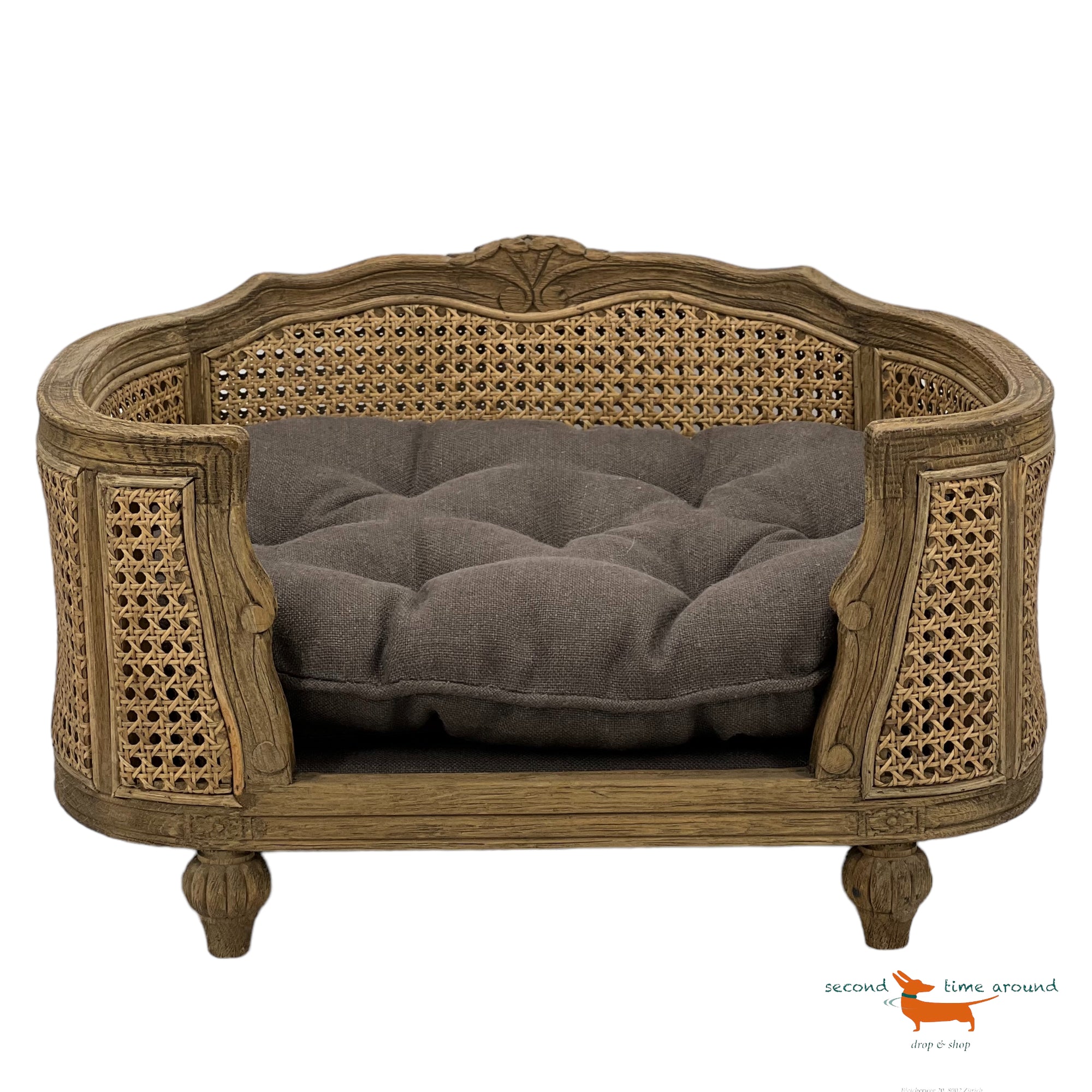 „Lord Dog“ Dog Bed