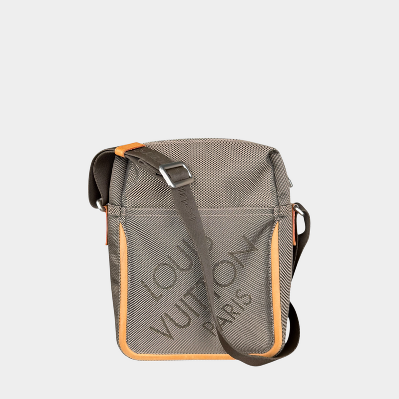 Louis Vuitton Citadin Messenger Bag in Damier Geant