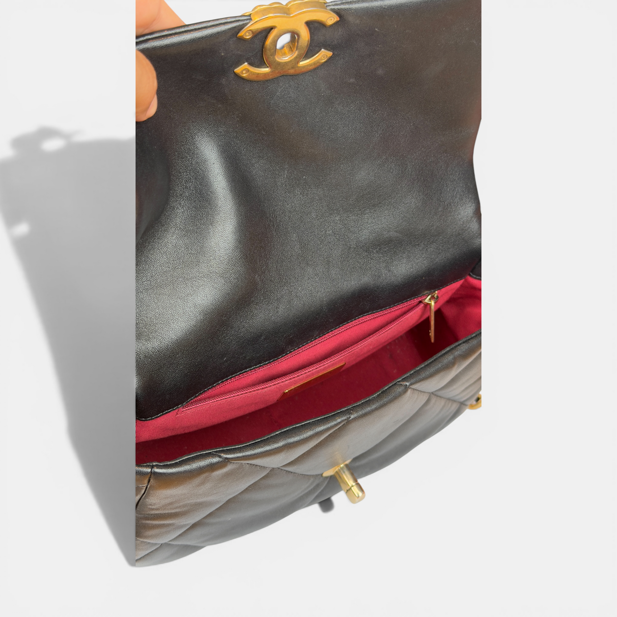 Chanel Leather Shoulder Bag