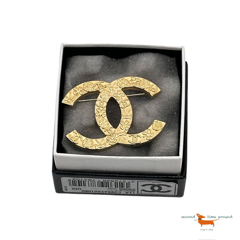 Chanel CC Brosche