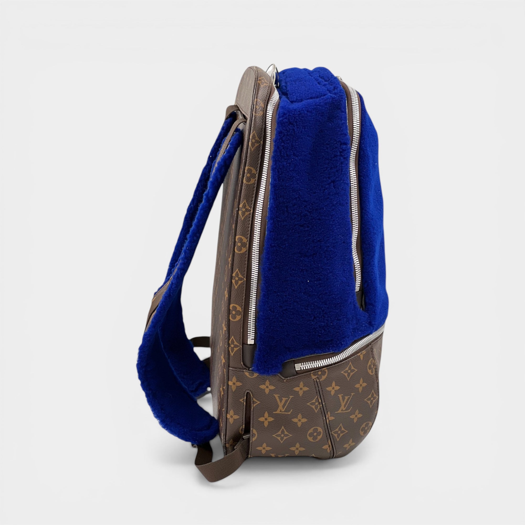 Louis Vuitton Limited Edition Monogram Bleu Fleece Pack Marc Newson Ba