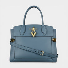 Secondtimearound Louis Vuitton Steamer MM bag in blue leather with gold hardware and a V-shaped clasp.