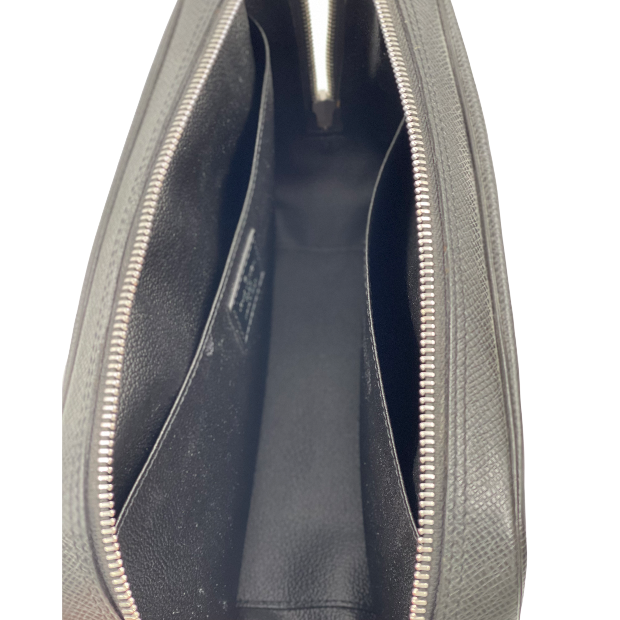 Louis Vuitton Taiga GM Necessaire Bag