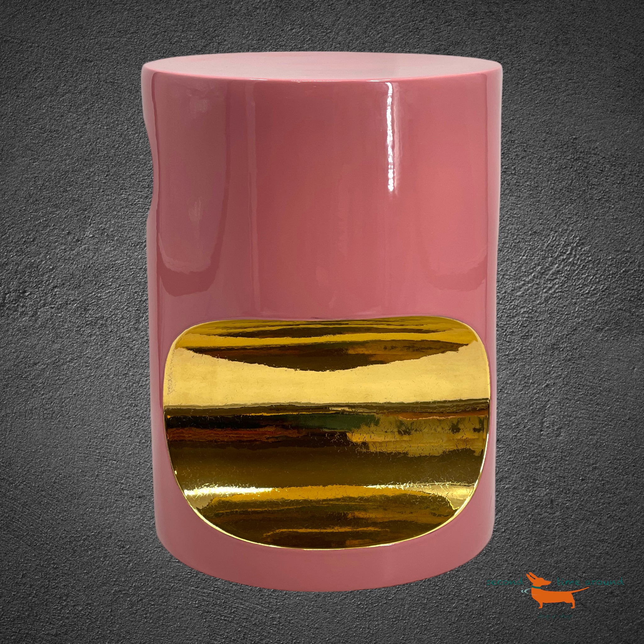 Fétiche Side Table made by Hervé Langlais of Enameled Ceramic and 28K gold in Pink