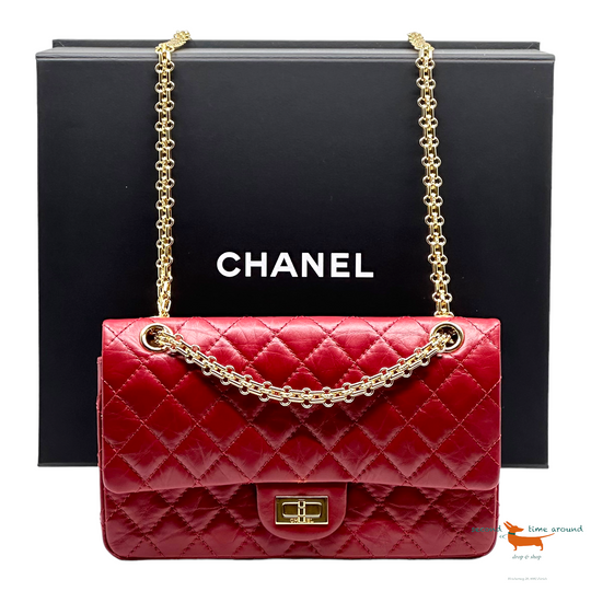 Chanel 2.55 Kalbsleder in Vintage-Optik & goldfarbenes Metall Bag