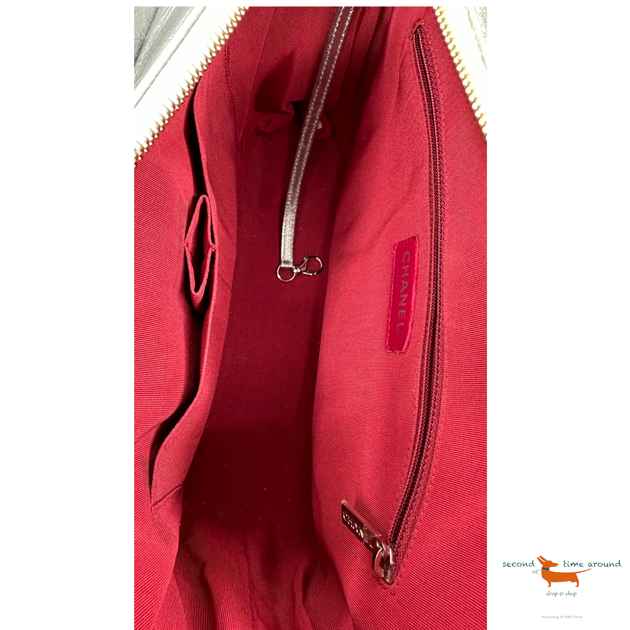 Chanel Gabrielle Hobo 2018 Bag Diamond Gabrielle Quilted Aged Medium Metallic Silver