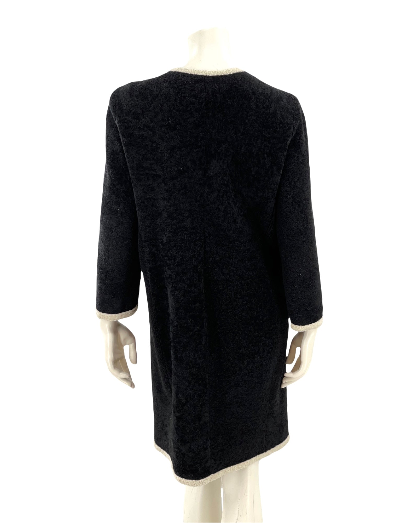 Chanel Lammfell Mantel