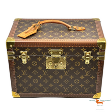 Louis Vuitton Beauty Case Monogram Canvas, Leder, goldfarbenes Metall