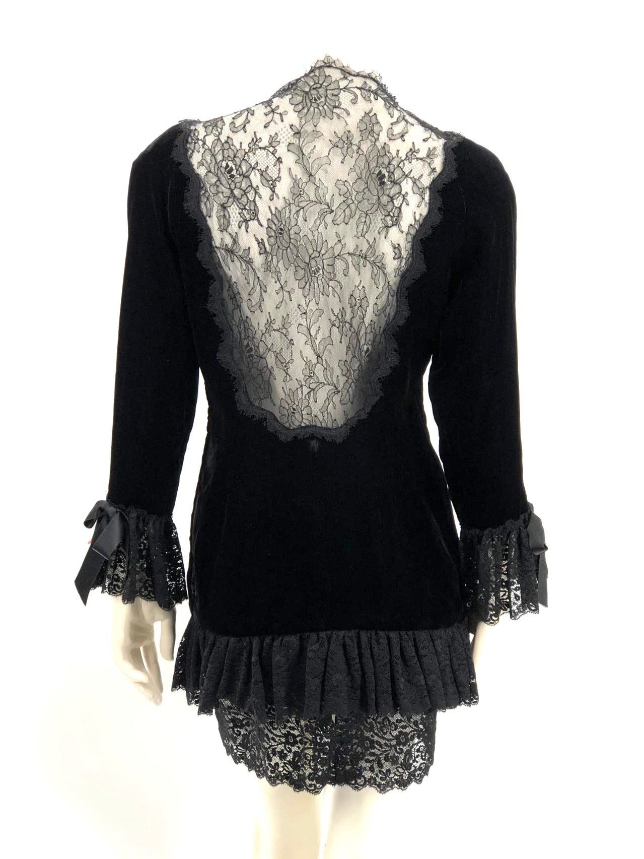 Valentino  Real Vintage