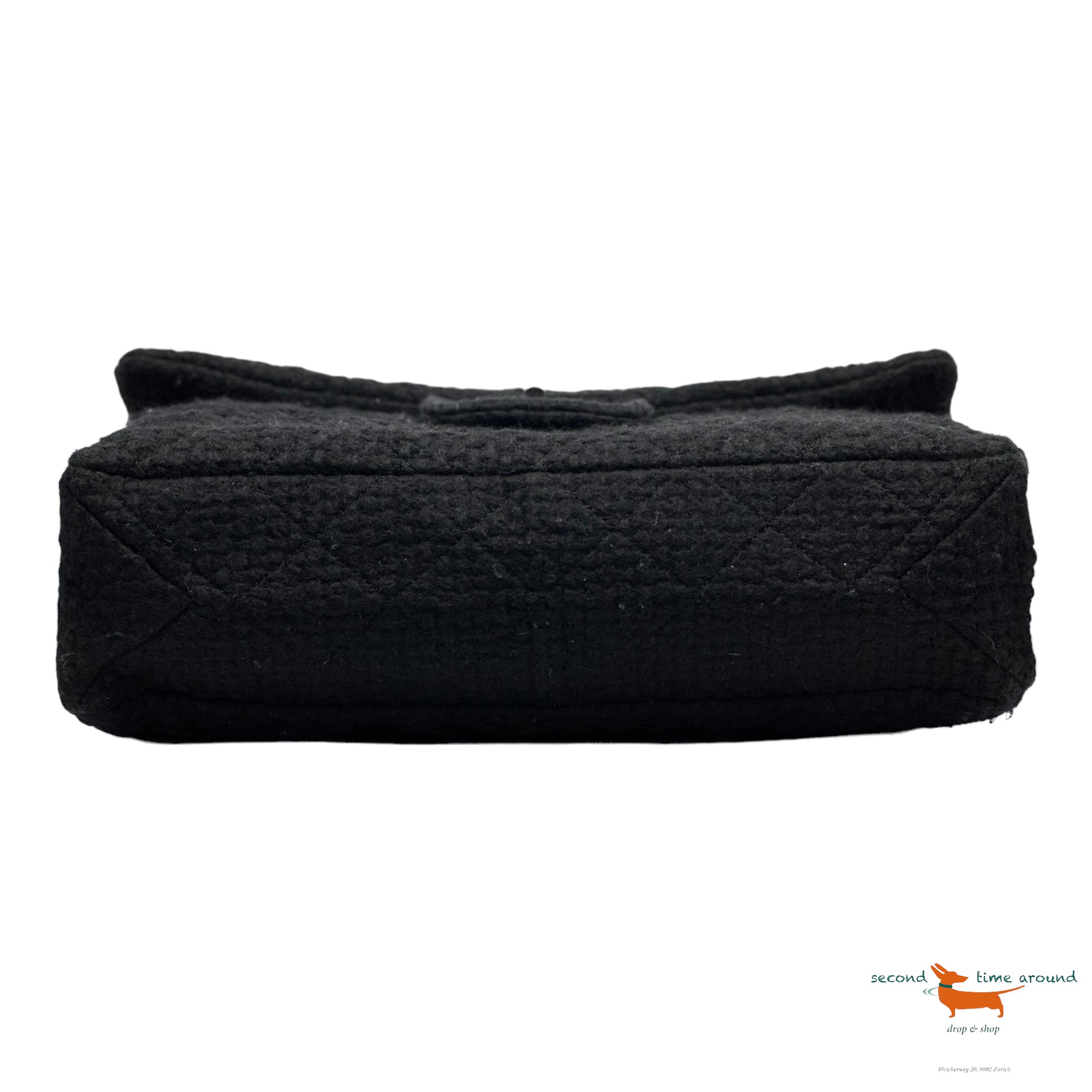 Chanel 2.55 large shoulder bag in black Tweed