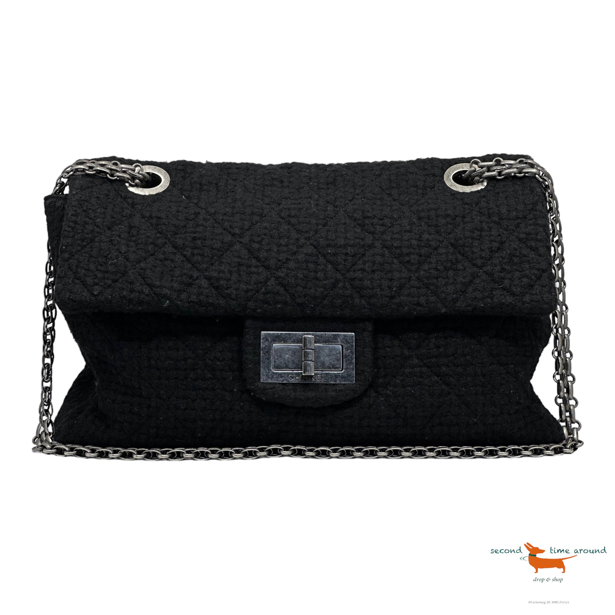 Chanel 2.55 large shoulder bag in black Tweed