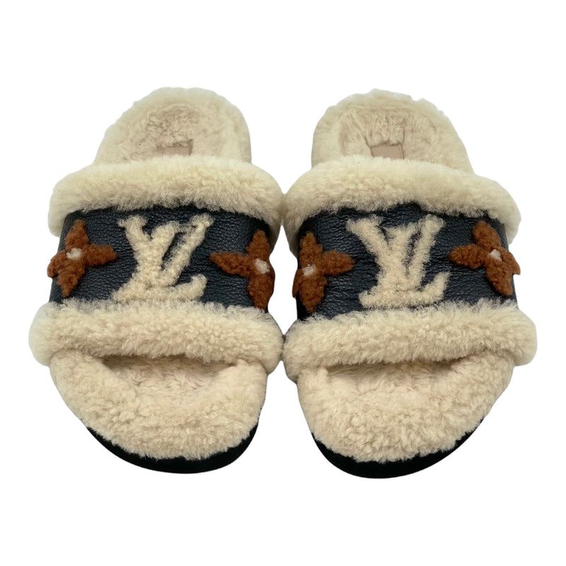 Louis Vuitton Shearling Calfskin Paseo Flat Comfort Mule
