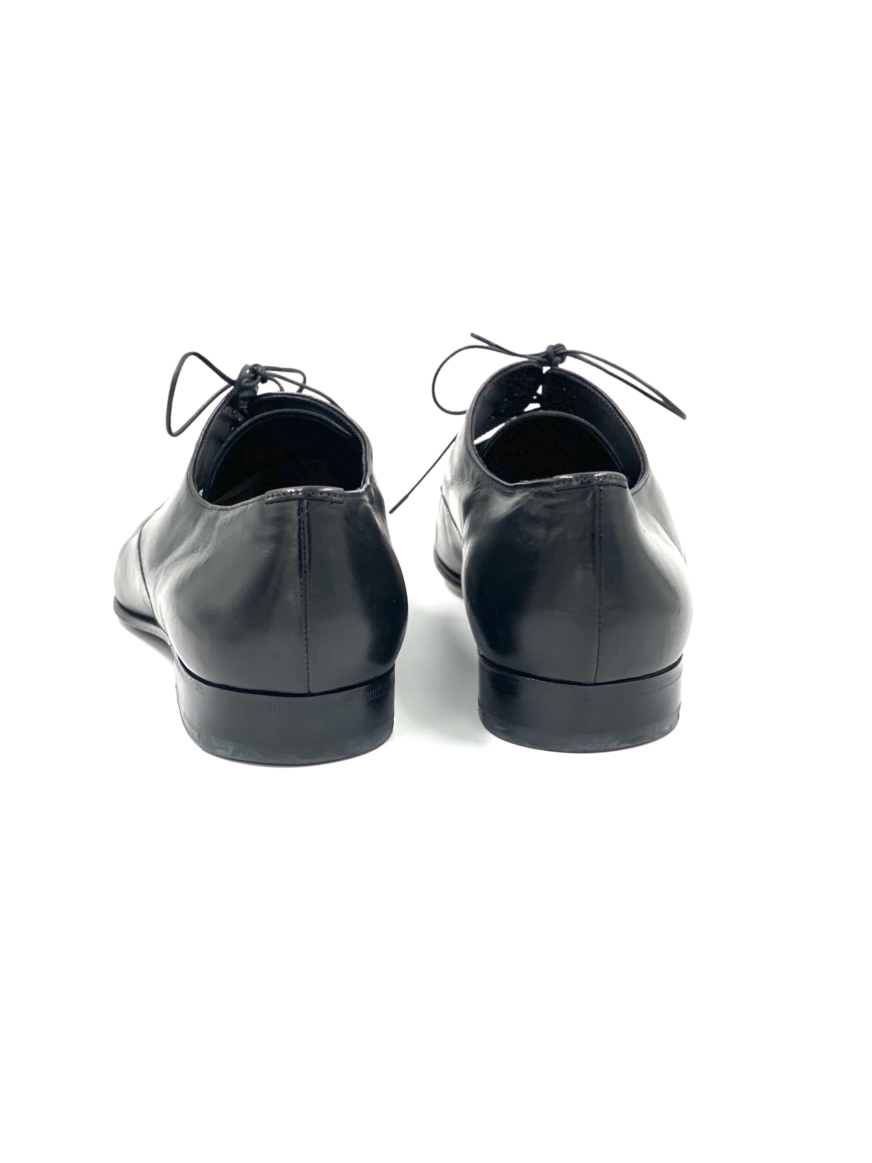 Prada cap toe oxford best sale