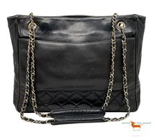 Chanel Grand Shopping Bag