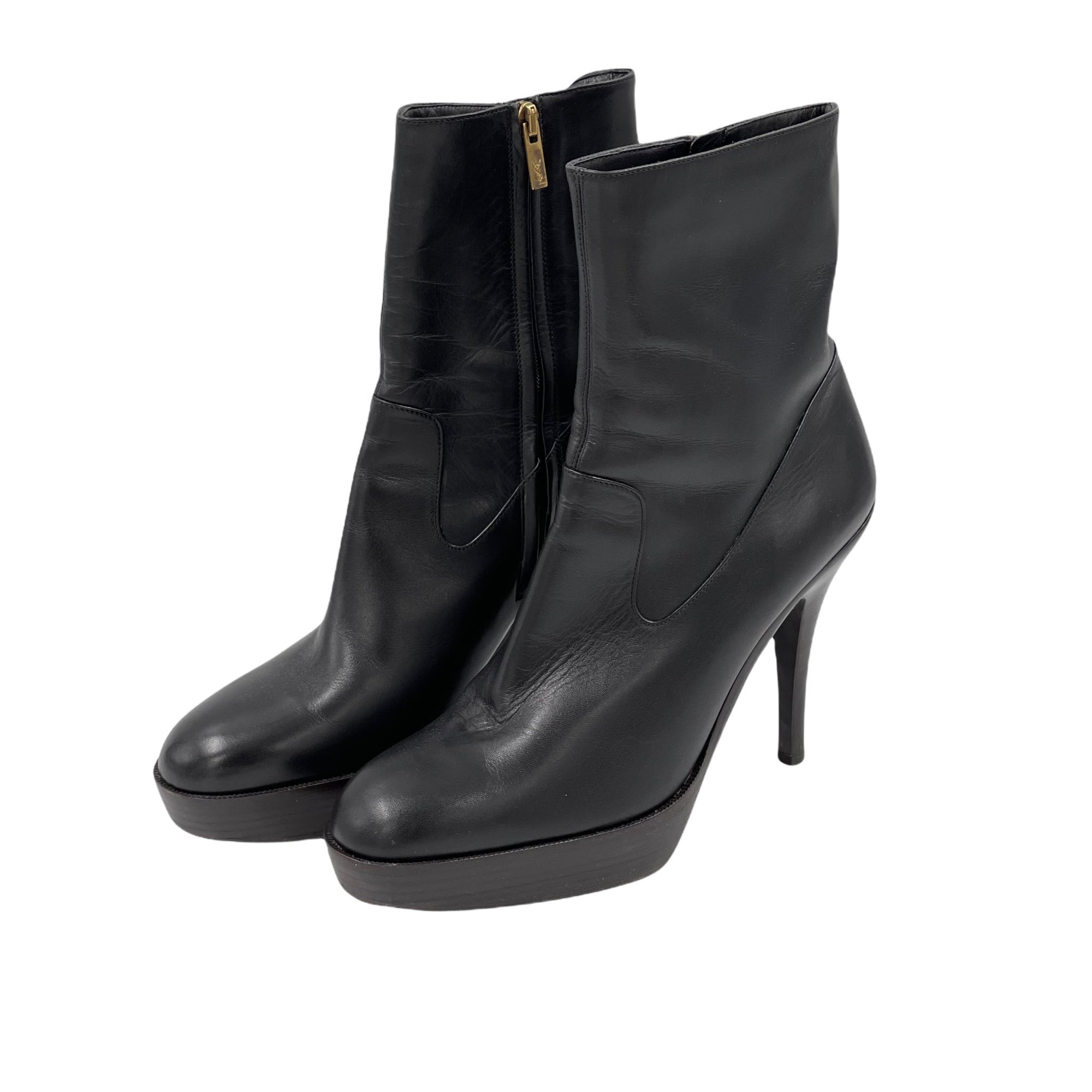 Yves Saint Laurent Boots
