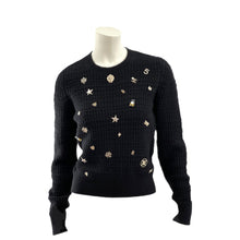 Chanel 2018 Coco neige Collection cute charms sweater